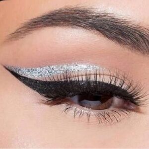 Hard Candy Silver Eyeliner